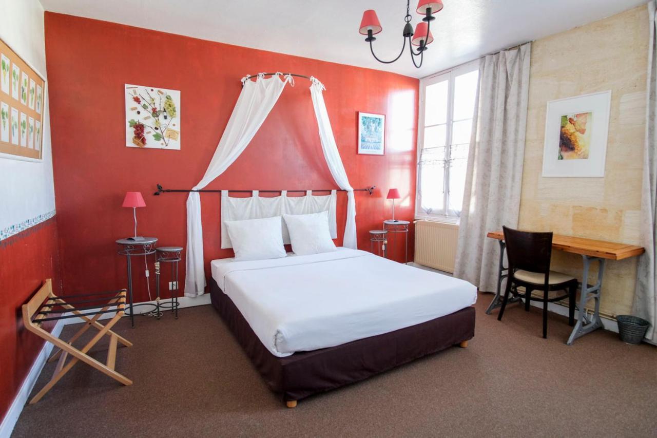 Bed and Breakfast Les Gués Rivières Pujols  Exterior foto